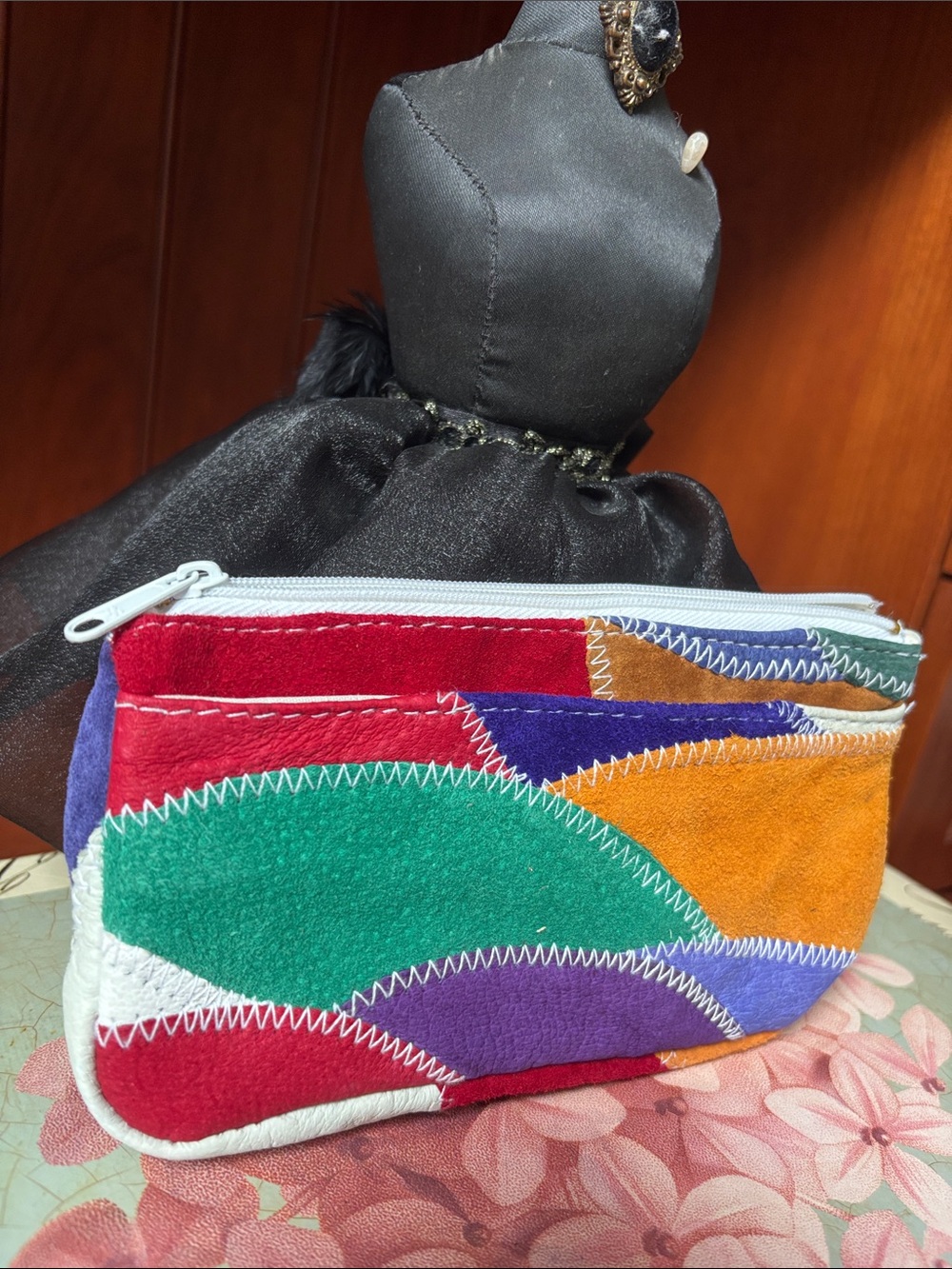 Vintage 80s Patchwork Leather Zip Pouch many pockets - Picture 10 of 10